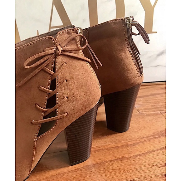 a.n.a Booties🤎 - Picture 3 of 5